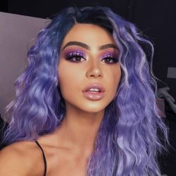 justmels-thing:  cute-colored-hair:    COLORED HAIR BLOG 🍭my