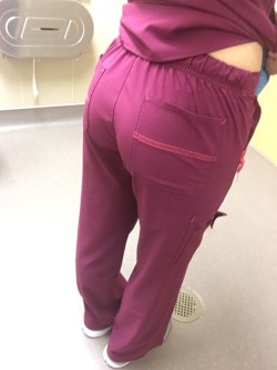 sexonshift: #sexynurse #scrubs #hornyatwork  How much do we like seeing naked nurses hmm lots is my answer! 