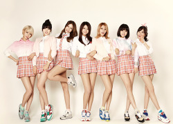 AOA. ♥  Sooo cute it’s ridiculous. ♥  Can I just be