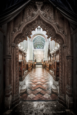 timothyselvage:  St Albands Cathedral Church, UK - Doorway: HDR