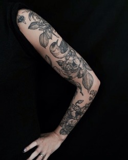 tattoogood:  givememoneyfortattoos: Healed sleeve by rachelhauer