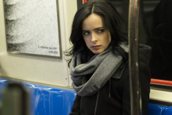 oodlyenough:buzzfeedgeeky:buzzfeedgeeky:Jessica Jones (Nov 20th,