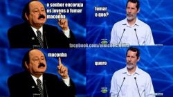 voldemort-com-nariz:  KKKKKKKKKKKKKKKKKK AMO TIRINHAS DELE <3