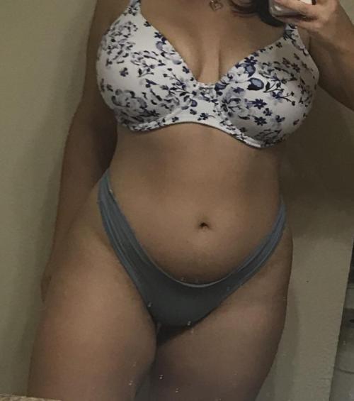 hugelovedezire:  Bby blu