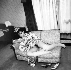 aquadisale:  by Nobuyoshi Araki 