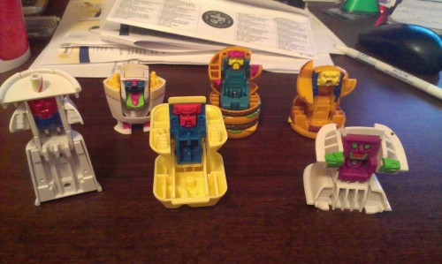 lavisant:  wet-farts-smell-the-same:  This line of McDonald’s Transformers toys came in my Happy Meals from 1987!! There’s a soft drinkbot, chicken McNuggbot (in environmentally friendly styrofoam), Bot cakes, golden frybot, Big Macbot, and a Double