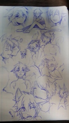 dhalmelneck:[Sketches/Doodles by - justsyl]  After posting about