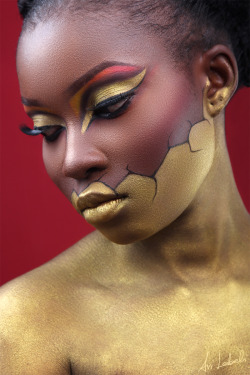 blackandkillingit:  Model - Lamide MUA: Eeda Photographer: Ari