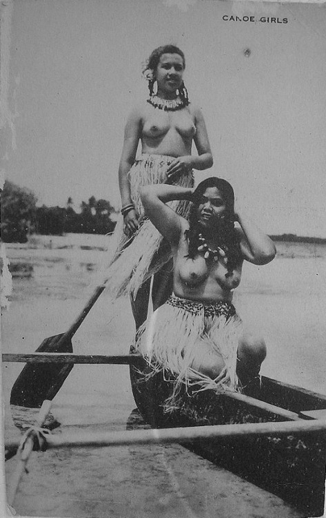 perfectcherryblossomfox:Samoan Girls
