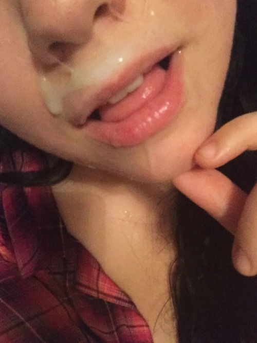 callmekitt3n:  I love spending time with daddy! 