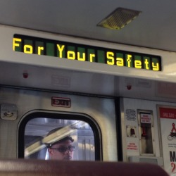 toopunktofuck:  sonysportswalkman:  stand-offish new jersey transit