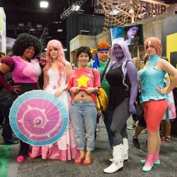 These Steven Universe and the Gems cosplayers are everything!