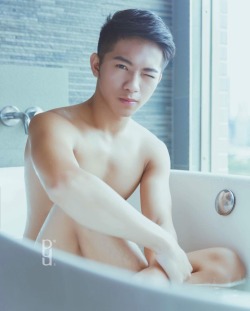 asian-men-x: @renguin0829