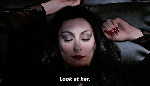 jillibean90:  violadvis:The Addams Family (1991) dir. Barry