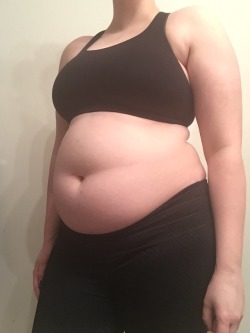 youregettingabitfat:  chubby-custard: Angles of chub That belly