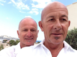 sziapuka:  mosqueer:  Nice couple  I met in Ibiza!😜😋