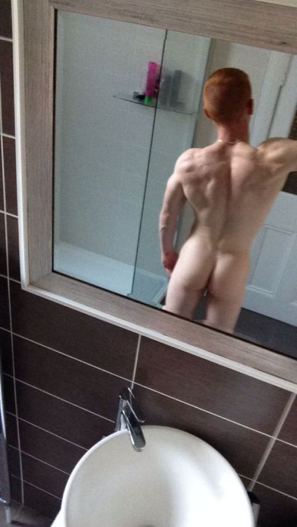 tamirowlands:  realscottishmeat:  bit more of sam. Look at that tight hole.  Redheads are my weakness.Â  <3 