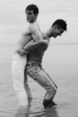 malemodelscene:  Jordan S & Max E by Ricky Cohete  