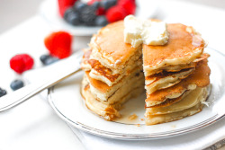 valdessadawnrunner: fullcravings: The Best Old Fashioned Pancakes