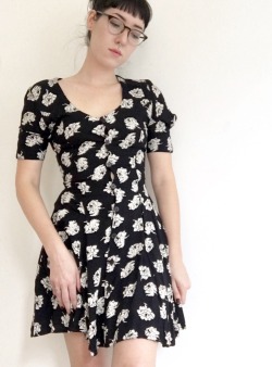 coffee–queen:  Vintage floral skater dress, for sale in my
