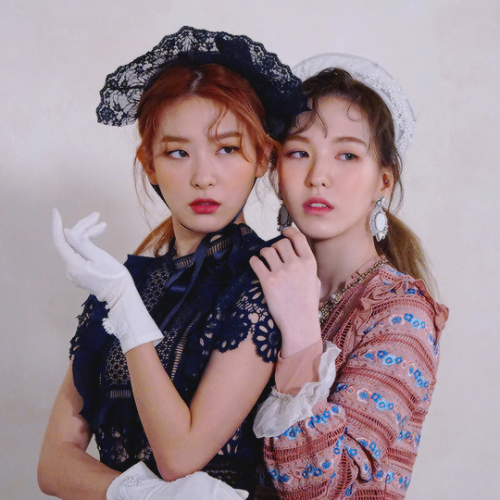 leaderirene:  red velvet for ceci (vyrl edition) 