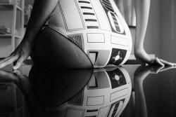 mostlynude:  Happy May the Fourth!Double R2D2 selfie, taken in