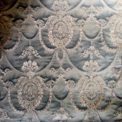 thisivyhouse:  Moire in blue. #decades #collect #details #moire#wallpaper