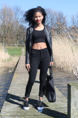 blackfashion:  Farilyann, 19, The Netherlandsjustbluemymind.tumblr.com