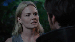 ejh-x:  Still one of the best on screen kisses I’ve ever seen!!