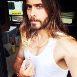 jaredleto:  Don’t fuck with my #rOckETboY necklace. Xo #doordie