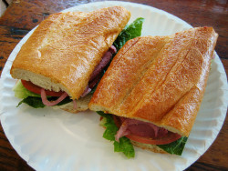 everybody-loves-to-eat:  liverwurst by roboppy on Flickr. 