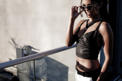 CUSHNIE ET OCHS FOR PLAYBOY  (sunglasses) (model : Raquel Pomplun,