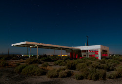 abandonedography:  An abandoned gas station in the sleepy desert