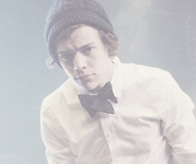 fuckyouharold-deactivated110213:  Ovary killer → Harry Styles