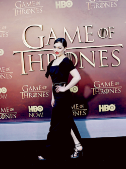 gameofthronesdaily: Emilia Clarke attends HBO’s ‘Game of