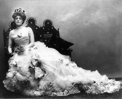 edwardian-time-machine: “First Lady of the American Theater”