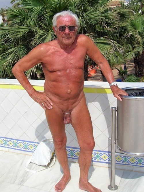 For more live HD Grandpa/Daddy   webcams visit: http://goo.gl/7mp7zS  and enjoy mature from your region, and meet up!