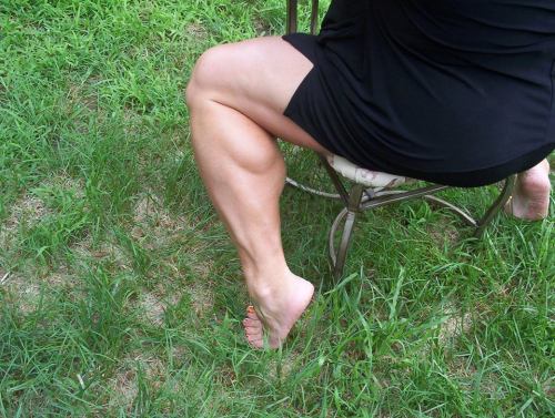 Source : https://www.her-calves-muscle-legs.com