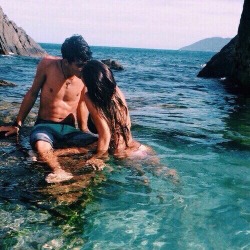 commonbestfriendthings:  I want a guy bestfriend to fall in love