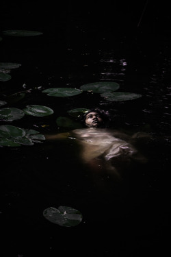 adelythe:  Lake Witch © Adelythe WilsonModel: Tallulah Jane