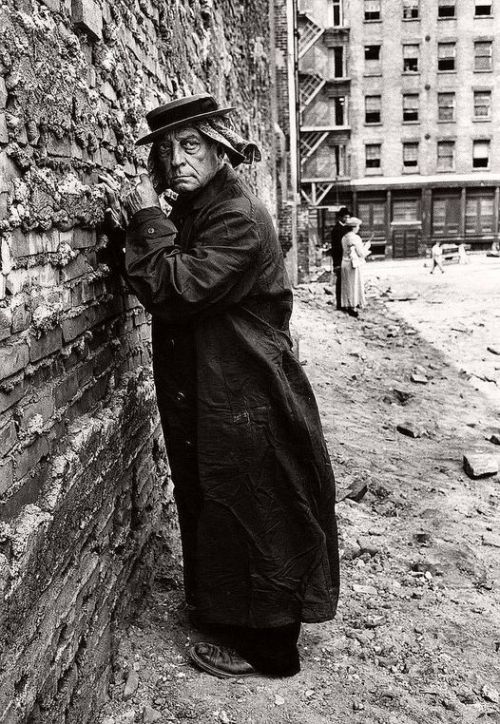 Buster Keaton photographié par Steve Shapiro Nudes & Noises
