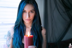 past-her-eyes:  Moon Suicide  moon.suicidegirls.com yourmoonbaby