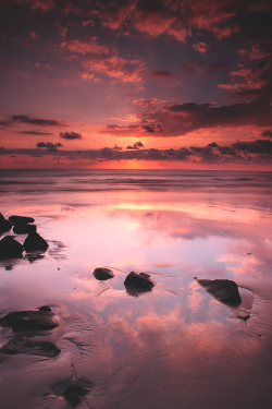 lsleofskye:  Pantai Batu Buruk, Kuala Terengganu 