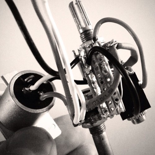 <p>You can’t buy a #headphone limiter in SA. So I built my own 😉 #diy #electronics #prototype Not pretty but it works. Tomorrow night I may even try it out at a #gig.</p>