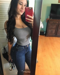 Angie Varona Picture Gallery