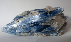 rockon-ro:    KYANITE (Aluminum Silicate) crystals with milky