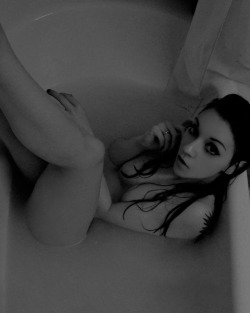 DIARY OF A DEVIANT...