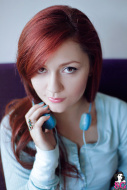 past-her-eyes:  Mousse Suicide  mousse.suicidegirls.com suicidegirls