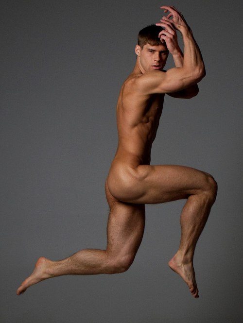 awesomemanasart:  Welcome to Awesome Man as Art. I appreciate