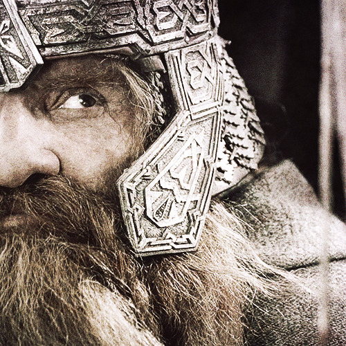 facina-oris:  We have heard tell that Legolas took Gimli Gloin’s son with him because of their great friendship, greater than any that has been between Elf and Dwarf. If this is true, then it is strange indeed: that a Dwarf should be willing to leave
